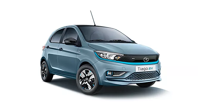 tiago-ev-exterior-right-front-three-quarter-11